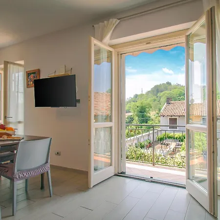 La Rosa Nel Borgo - Con Balcone E Garage شقة لا مورّا